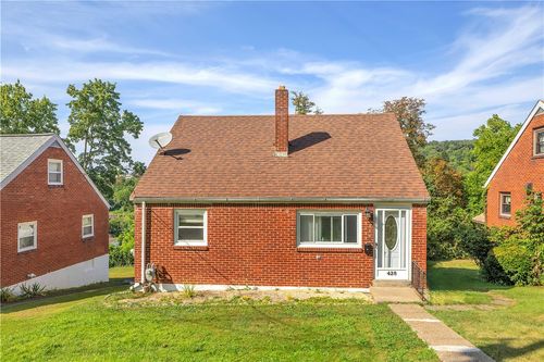 428 Mary St, Jeannette, PA, 15644-2543 | Card Image