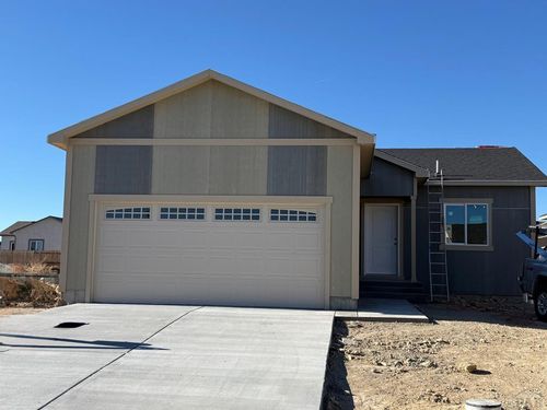 5213 Gannet Ln, Pueblo, CO, 81008-9720 | Card Image