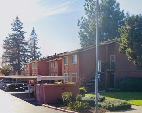 apt-a-479 Cherry Ln, Manteca, CA, 95337-7313 | Card Image