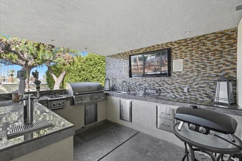 68680 Sharpless Rd, Cathedral City, CA, 92234-2048 | Card Image