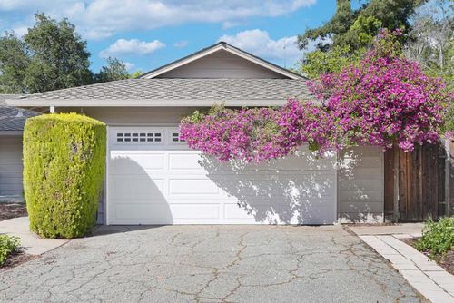 997 Ilima Way, Palo Alto, CA, 94306-2618 | Card Image