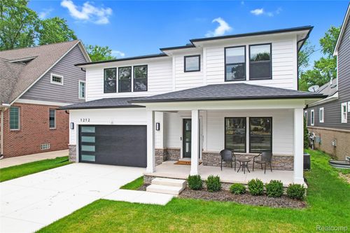 1212 Royal Ave, Royal Oak, MI, 48073-3227 | Card Image
