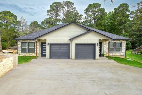 123 S Kanaio Drive, Bastrop, TX, 78602 | Card Image