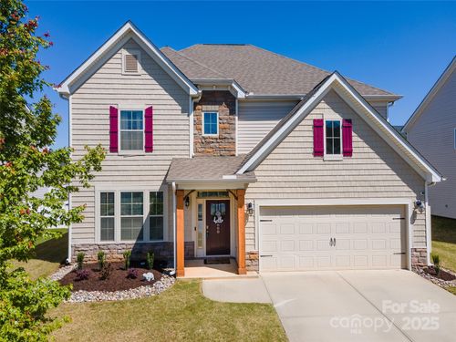 660 Highgarden Ln, Boiling Springs, SC, 29316-6183 | Card Image