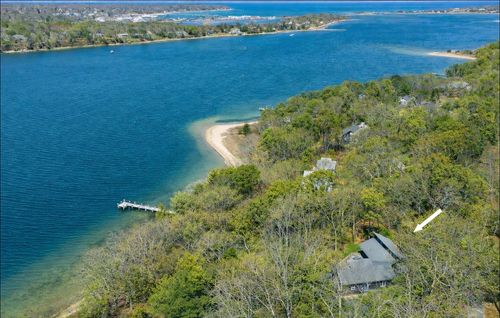 309 Barnes Rd, Oak Bluffs, MA, 02557-6722 | Card Image