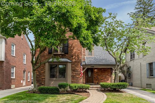 288 Moran Rd, Grosse Pointe Farms, MI, 48236-3433 | Card Image