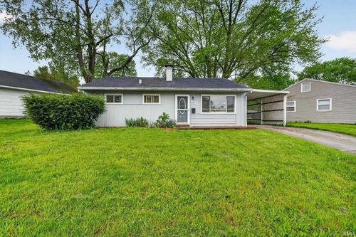 430 Teri St, South Bend, IN, 46614-2637 | Card Image