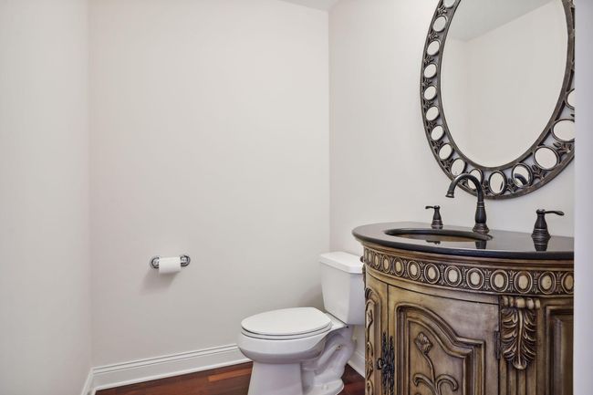 1/2 Bath | Image 11