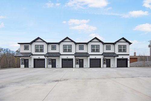 e-3276 Highway 41a S, Clarksville, TN, 37043-2685 | Card Image