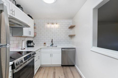 apt-41-440 North Ave, Haverhill, MA, 01830-1525 | Card Image