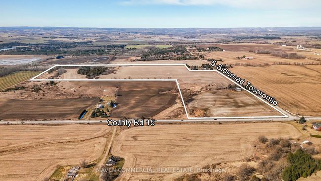 7369 5 Th Sideroad, Home with 5 bedrooms, 3 bathrooms and null parking in Adjala-Tosorontio ON | Image 5