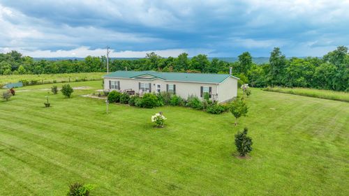 1939 College Hill Rd, Waco, KY, 40385-9744 | Card Image