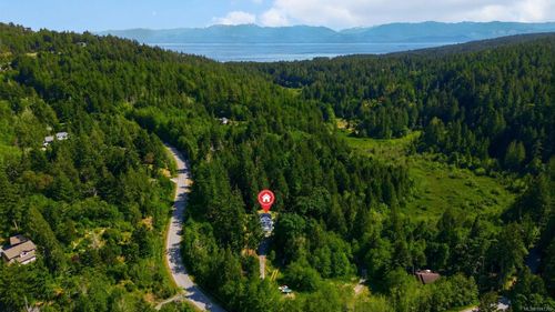821 Seedtree Rd, Sooke, BC, V9Z1C2 | Card Image