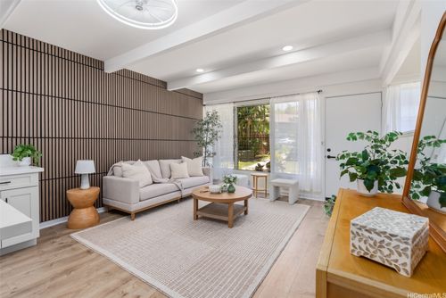 3-4212 Keanu St, Honolulu, HI, 96816-5574 | Card Image