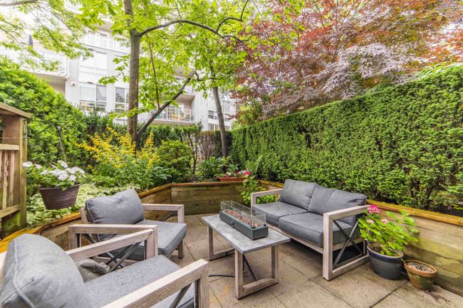 G02 - 1823 W 7 Th Avenue, Condo with 1 bedrooms, 1 bathrooms and 1 parking in Vancouver BC | Image 1