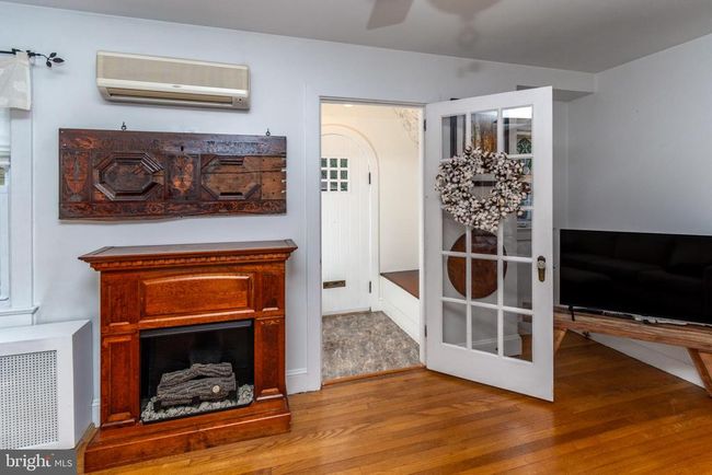 5 N Lanning Ave, House other with 2 bedrooms, 1 bathrooms and null parking in HOPEWELL NJ | Image 4