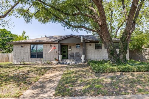 5131 Urban Crest Rd, Dallas, TX, 75227-1568 | Card Image