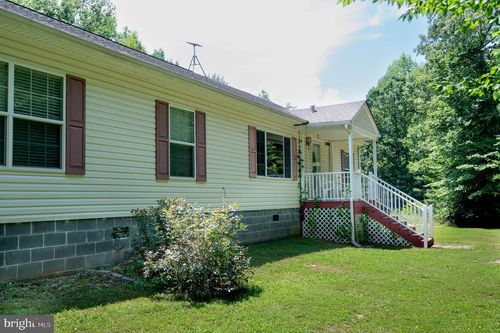 32257 Indiantown Rd, LOCUST GROVE, VA, 22508-2309 | Card Image