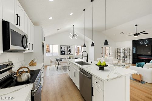 259 Spring Hills Ln, Henderson, NV, 89074-4143 | Card Image