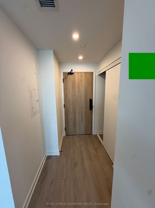 2006-1 Fairview Road E, Mississauga, ON, L5A4C6 | Card Image