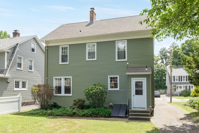 27 Thornton St, House other with 4 bedrooms, 2 bathrooms and null parking in Hamden CT | Image 27