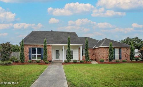 100 Sandy Brook Ln, Lafayette, LA, 70508-5349 | Card Image