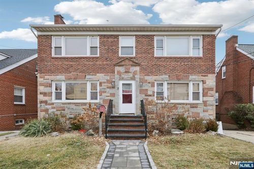 5 Cedar St, North Arlington, NJ, 07031-5711 | Card Image