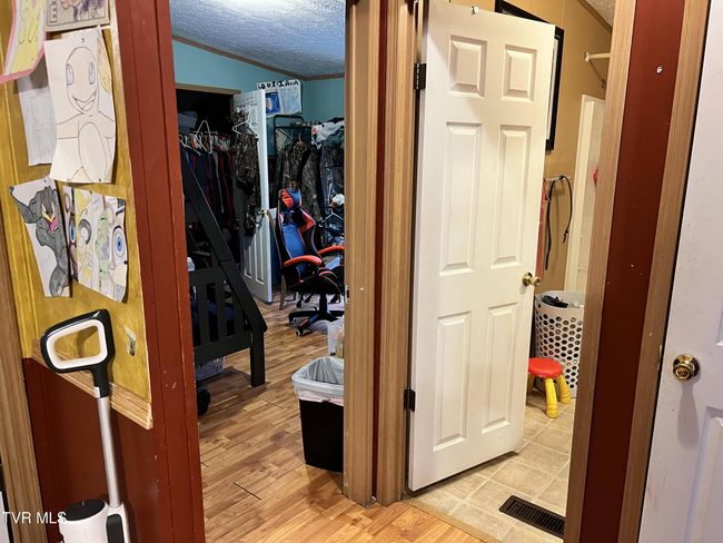 9536 Mcfall Fork Rd, House other with 3 bedrooms, 2 bathrooms and null parking in Pound VA | Image 35