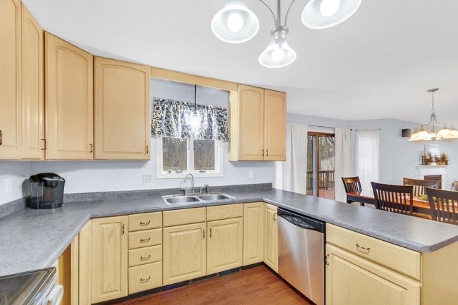 Kitchen | Image 7