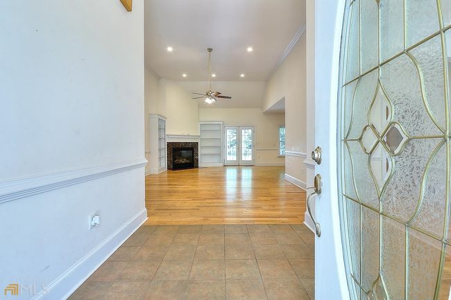 557 Arrowhead Cir, House other with 3 bedrooms, 2 bathrooms and null parking in Rutledge GA | Image 9