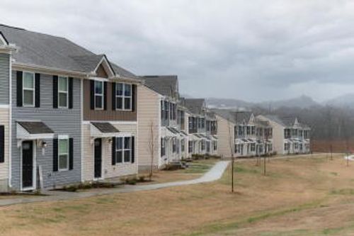 unit-24-2935 Winterberry Dr, Nashville, TN, 37207-2236 | Card Image