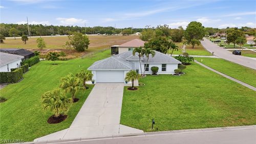 750 Cherry Blossom Ct, NAPLES, FL, 34120-1493 | Card Image