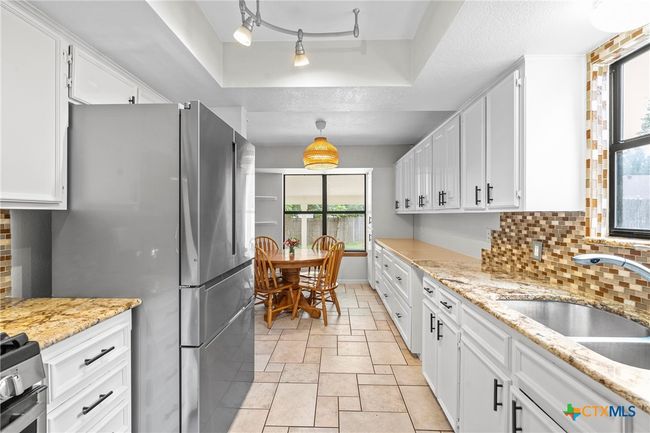 805 Thousand Oaks Blvd, House other with 3 bedrooms, 2 bathrooms and null parking in Georgetown TX | Image 17