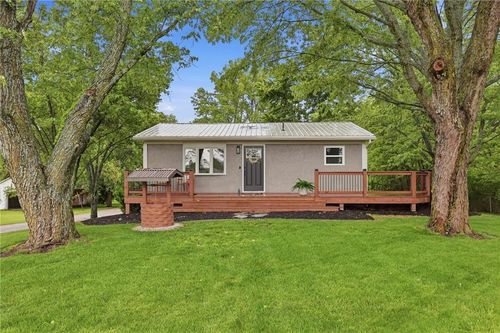 27725 207th St, Gardner, KS, 66030-9112 | Card Image