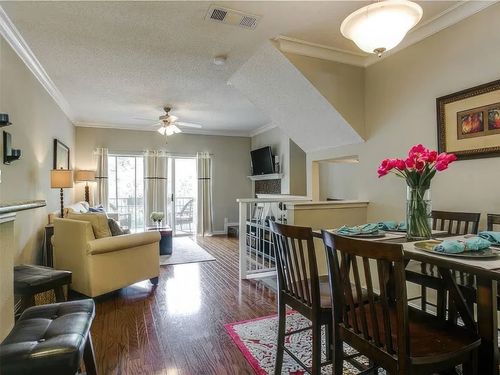 apt-6102-2201 Wolf St, Dallas, TX, 75201-1131 | Card Image