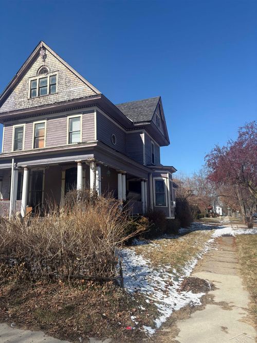 403 S Harrison St, Saginaw, MI, 48602-2154 | Card Image