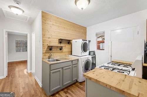 apt-2-121 Fairview St, Decatur, GA, 30030-2049 | Card Image