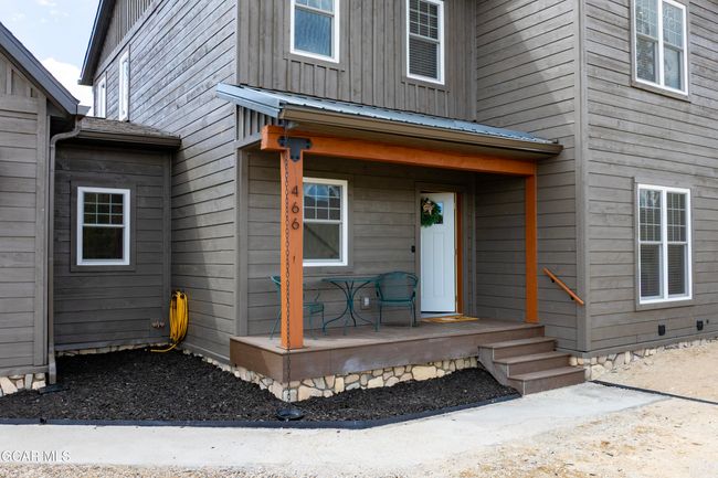 Covered Front Patio. | Image 9