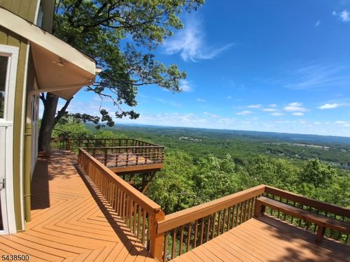 20 Upper Mountain Rd, Sussex, NJ, 07461-2926 | Card Image