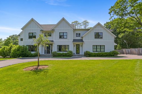 2015 Redding Rd, Fairfield, CT, 06824-1708 | Card Image