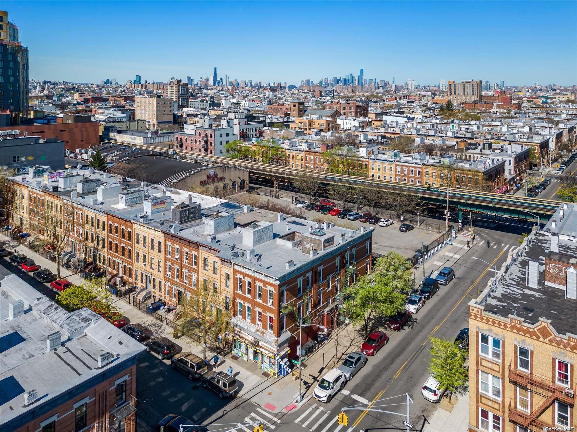 Commercial Sale in New York 3