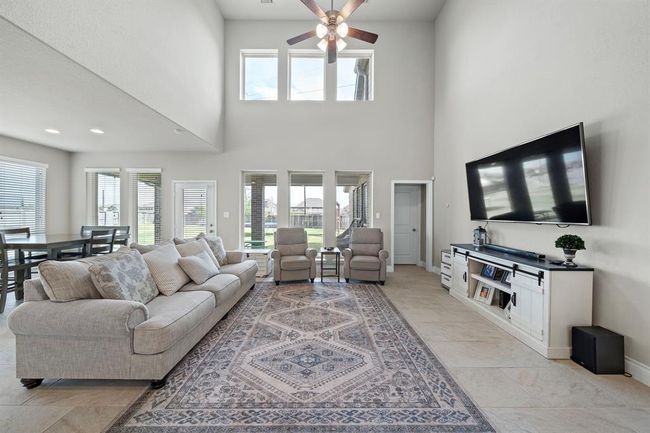 6902 N Elmwood Trl, House other with 4 bedrooms, 4 bathrooms and 2 parking in Katy TX | Image 6