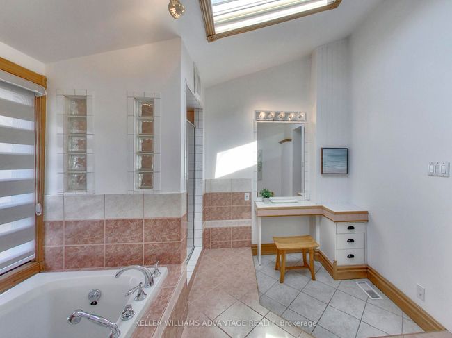 72 Beachview Cres, House other with 2 bedrooms, 1 bathrooms and 1 parking in Toronto ON | Image 28