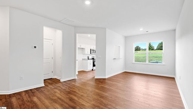 110 Sunriff Ct, Townhouse with 3 bedrooms, 3 bathrooms and 1 parking in Greer SC | Image 5