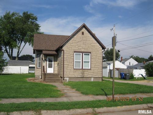 714 Isabella Ct, Clinton, IA, 52732-5601 | Card Image