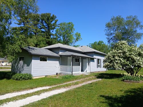 409 Scott St, Scottville, MI, 49454-1130 | Card Image
