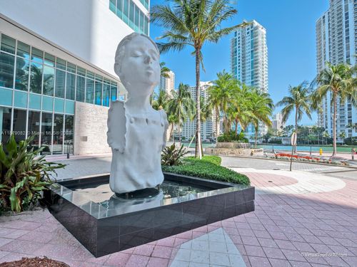 apt-2715-325 S Biscayne Blvd, Miami, FL, 33131-2473 | Card Image