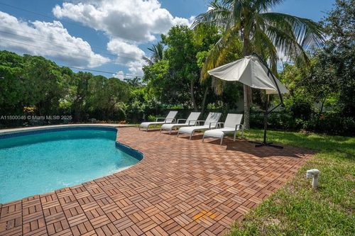 736 Prosperity Farms Rd, North Palm Beach, FL, 33408-4116 | Card Image