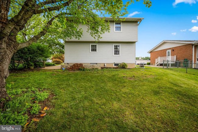 10406 Greenside Dr, House other with 4 bedrooms, 3 bathrooms and null parking in COCKEYSVILLE MD | Image 39