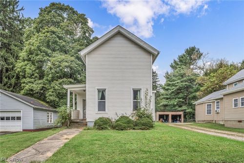 535 Day St, Ravenna, OH, 44266-2229 | Card Image